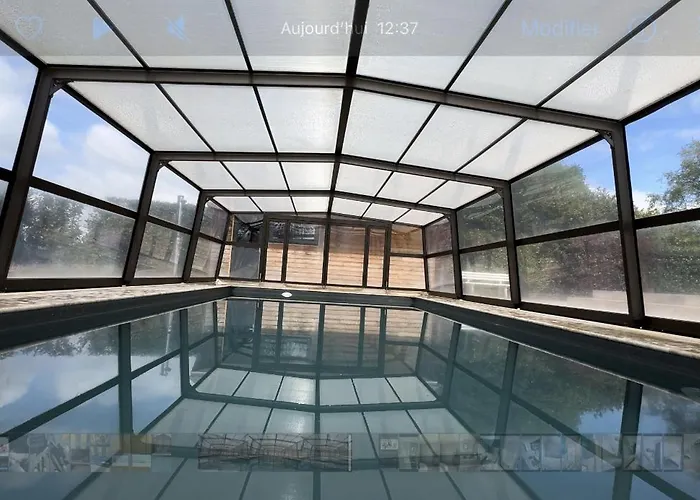 Дом отдыха Maison De Maitre Avec Piscine