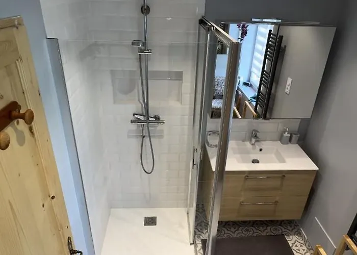 Дом отдыха Maison De Maitre Avec Piscine Quetteville