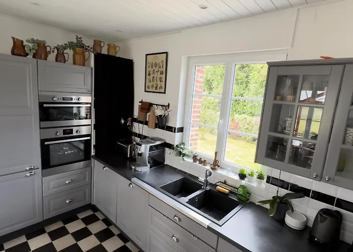 Дом отдыха Maison De Maitre Avec Piscine *