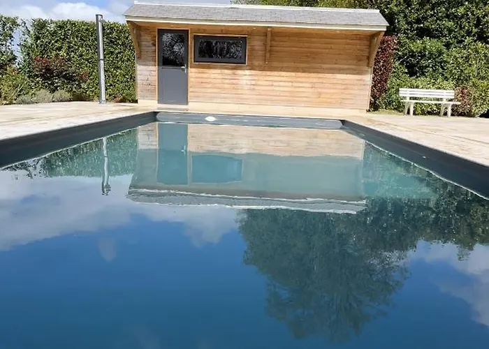 Maison De Maitre Avec Piscine *