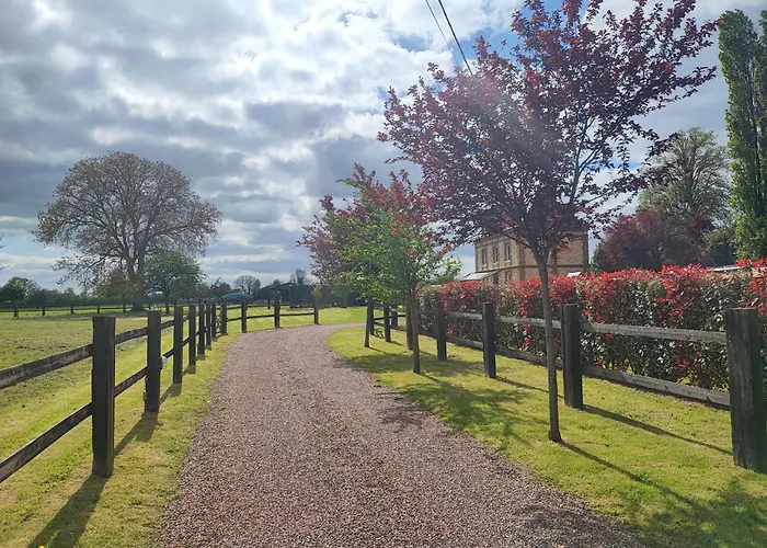 Maison De Maitre Avec Piscine Дом отдыха Quetteville