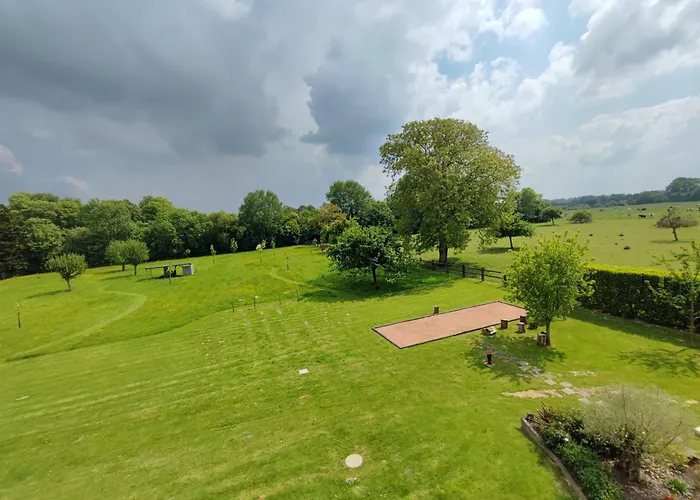 Дом отдыха Maison De Maitre Avec Piscine *